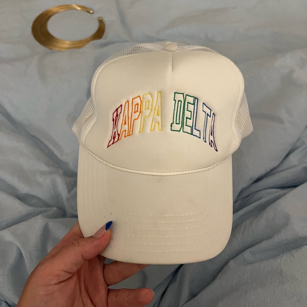 KD trucker hat